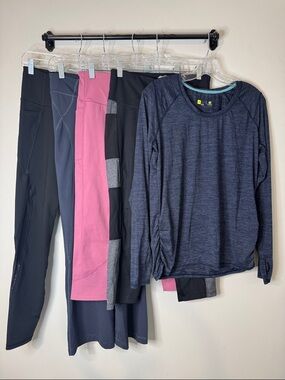 5 Piece Medium Athletic Wear Legging Bundle